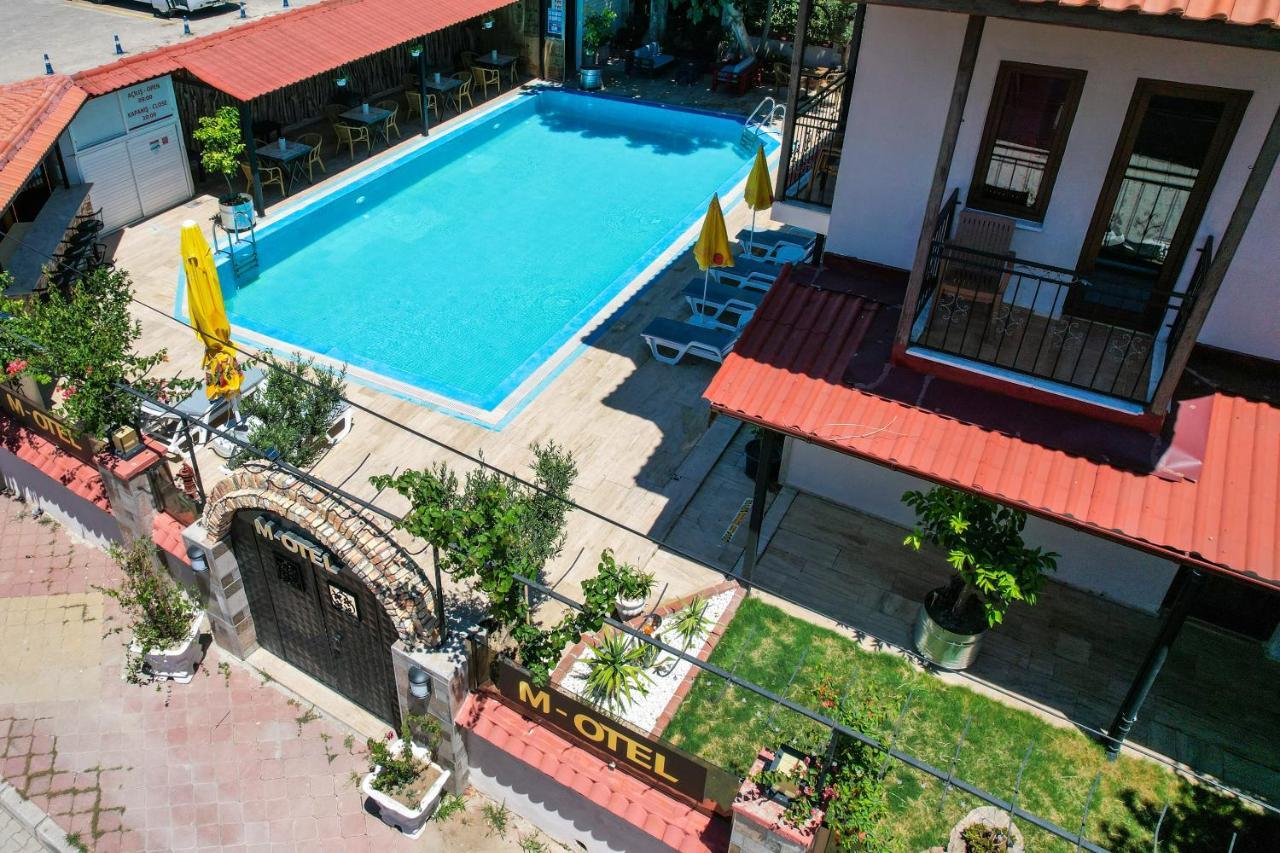 Dalyan M Otel Exteriör bild
