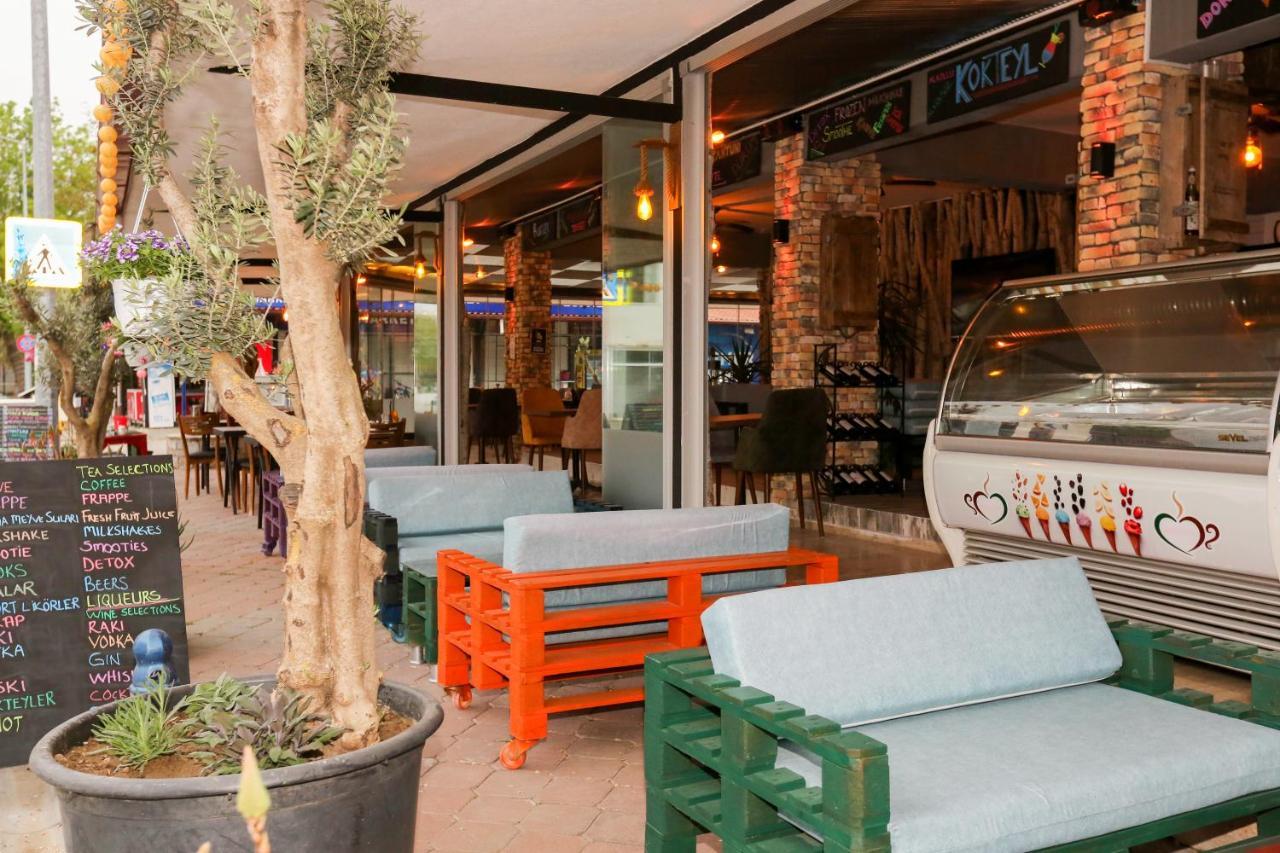 Dalyan M Otel Exteriör bild